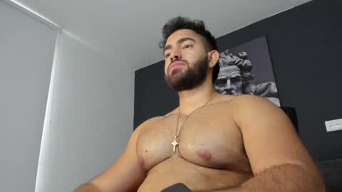 simon_leon01 online show from 01.10.25