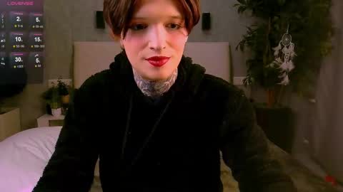 Snapshot of simona_rain chatting on 02.01.25 Simona online show from 02.01.25