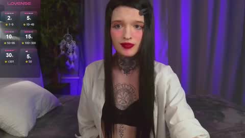 Snapshot of simona_rain chatting on 02.06.25 Simona online show from 02.06.25