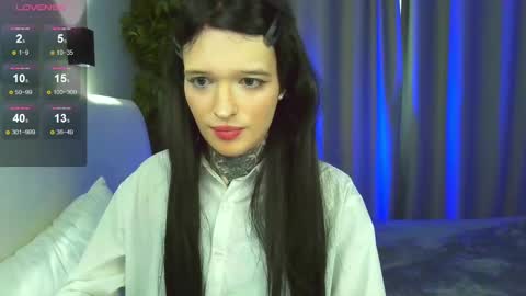 Snapshot of simona_rain chatting on 02.12.25 Simona online show from 02.12.25