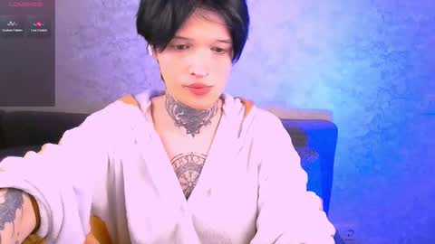 Snapshot of simona_rain chatting on 02.19.25 Simona online show from 02.19.25