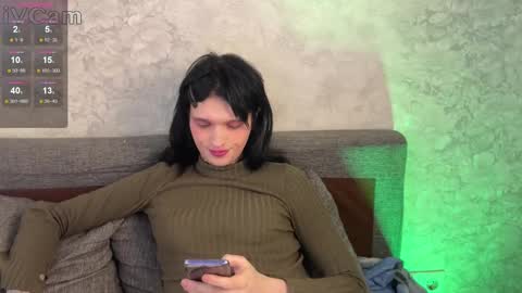 Snapshot of simona_rain chatting on 02.27.25 Simona online show from 02.27.25