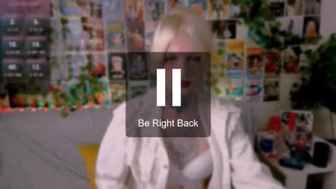 Snapshot of simona_rain chatting on 09.26.25 Simona online show from 09.26.25