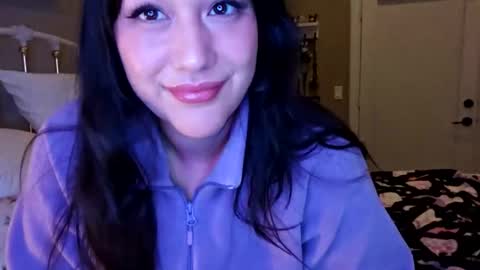 simonesighren online show from 10.21.25