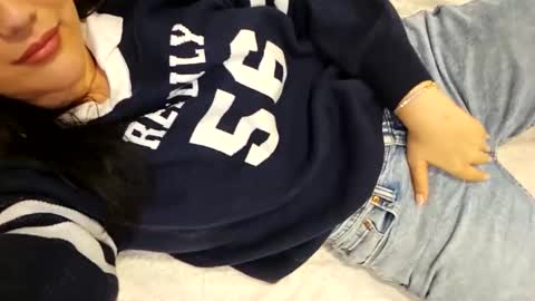 simonesighren online show from 02.19.26