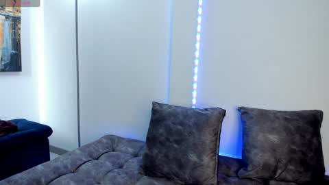  Simon  online show from 02.01.25