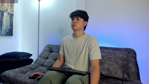  Simon  online show from 02.06.25