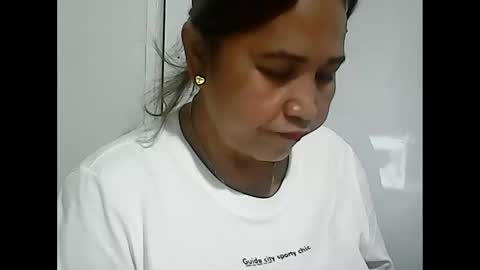 Carolyn online show from 11.26.25