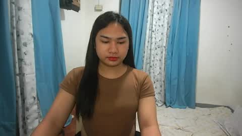 Snapshot of simply_francine chatting on 07.23.26 simply francine online show from 07.23.26