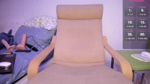 A present for me  online show from 03.06.25