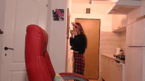 Snapshot of simyhvn chatting on 02.05.26 simyhvn online show from 02.05.26