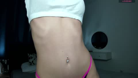 Naomi online show from 12.06.24