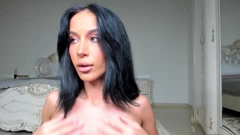 C online show from 11.21.25