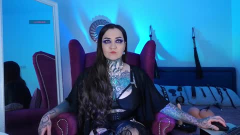 Ms. Sindel online show from 01.13.25
