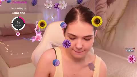 Snapshot of sindell_cryell chatting on 07.31.26 sindell_cryell online show from 07.31.26