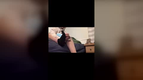 Snapshot of sinfulamazon chatting on 12.01.25 sinfulamazon online show from 12.01.25