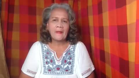 Snapshot of single_momma68 chatting on 01.07.25 Single momma68 online show from 01.07.25