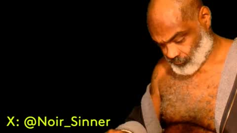 Snapshot of sinnernoir chatting on 02.09.25 My Name Is..............................John online show from 02.09.25