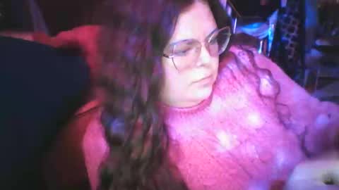 Siofra online show from 02.19.25