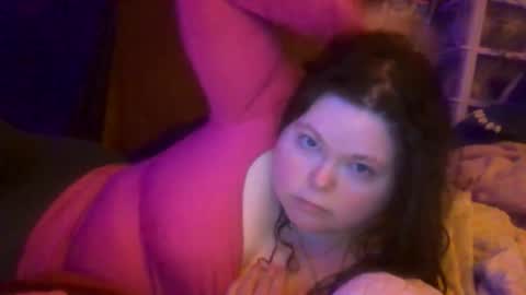 Siofra online show from 11.13.25