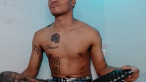 Snapshot of sir_black1 chatting on 12.21.25 Sir black online show from 12.21.25