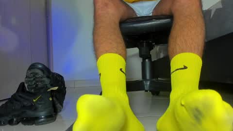 only foot                         worshipers here online show from 04.01.26