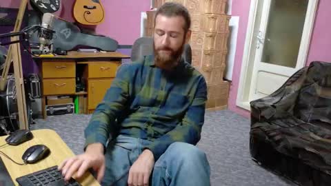 I am The Fourth and only Sir. Pelo online show from 10.09.25