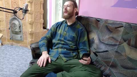 I am The Fourth and only Sir. Pelo online show from 11.18.25