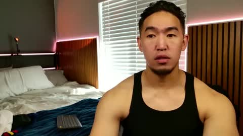 SIR TEO online show from 03.25.26