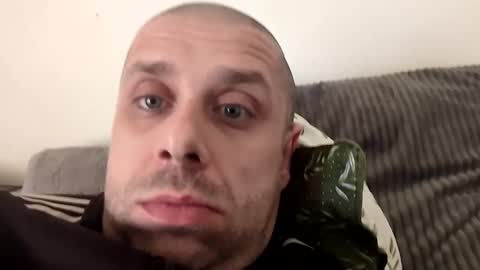 Snapshot of sirewa1885 chatting on 03.21.26 sirewa1885 online show from 03.21.26