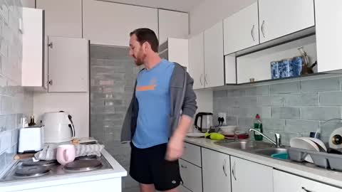 Giovanni online show from 09.15.25