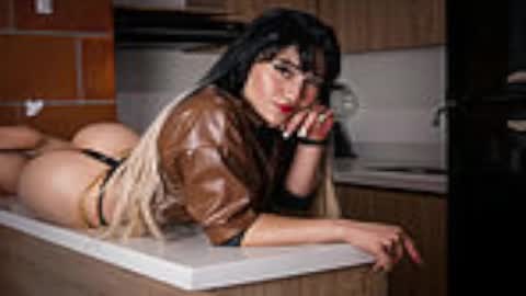 Snapshot of sirius_smith chatting on 01.08.25 koral online show from 01.08.25