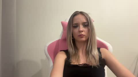 Sisi Bunny online show from 06.10.26