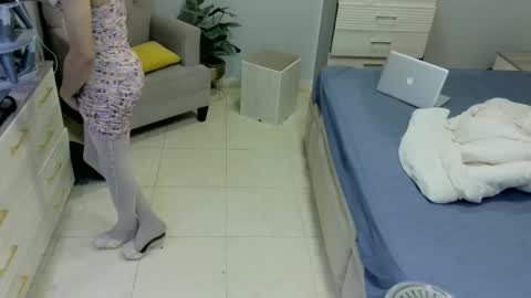 D i f a  Ana Arbeh shemale online show from 02.17.26