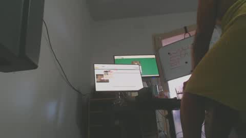 Snapshot of sissyboilooking chatting on 01.26.25 RESPONDS WELL TO ... online show from 01.26.25