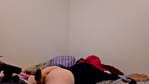 Snapshot of sissysluttt3277 chatting on 07.21.26 sissysluttt3277 online show from 07.21.26
