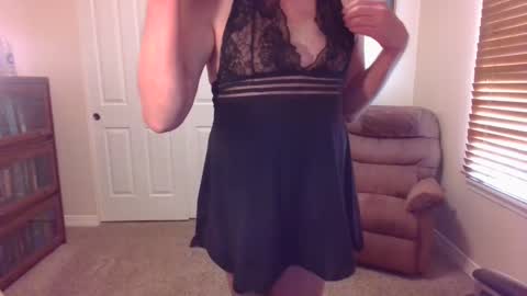 Snapshot of sissywanker chatting on 02.09.25 Kendra online show from 02.09.25