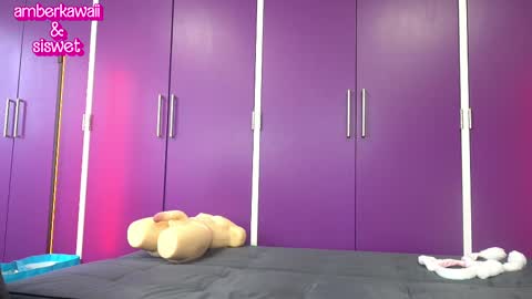 Snapshot of siswet19 chatting on 02.13.25 Elise online show from 02.13.25