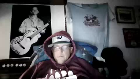 Snapshot of situationallefty chatting on 03.09.25 Situational Lefty online show from 03.09.25