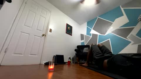 SIXFOOTFOURNINE online show from 05.03.26