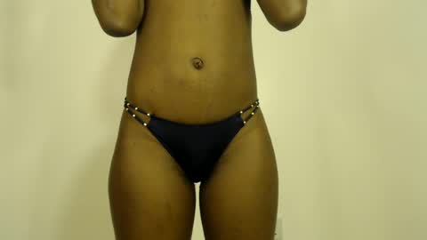 Snapshot of sizzly_ass chatting on 07.14.26 sizzly_ass online show from 07.14.26