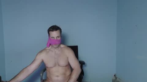 Snapshot of sizzzlenomics chatting on 01.01.25 SIZZZLENOMICS online show from 01.01.25