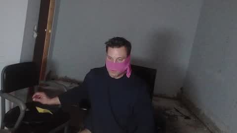 Snapshot of sizzzlenomics chatting on 02.17.25 SIZZZLENOMICS online show from 02.17.25