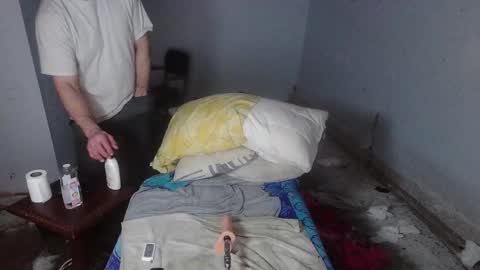 Snapshot of sizzzlenomics chatting on 02.21.25 SIZZZLENOMICS online show from 02.21.25