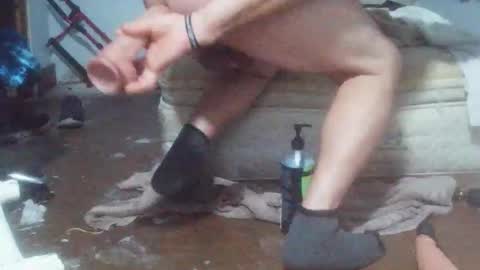 Snapshot of sizzzlenomics chatting on 10.25.25 SIZZZLENOMICS online show from 10.25.25