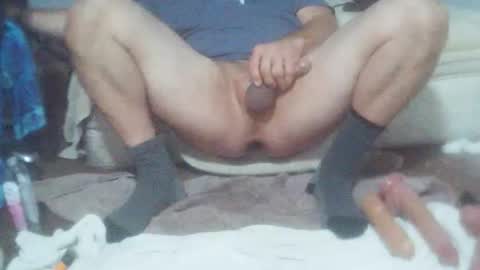 Snapshot of sizzzlenomics chatting on 10.26.25 SIZZZLENOMICS online show from 10.26.25