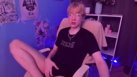 Snapshot of skairas_sky chatting on 03.02.26 SKAIRAS online show from 03.02.26