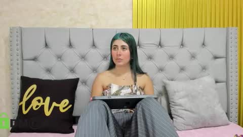 Skarlet online show from 11.26.25