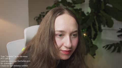 Im Scarlett  ONLINE  5pm-10pm NYC time  online show from 12.22.24