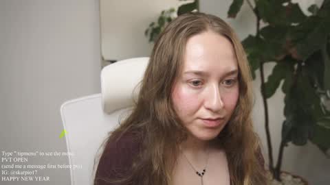 Im Scarlett  ONLINE  5pm-10pm NYC time  online show from 01.16.25